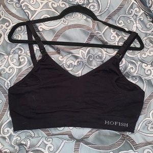 Hands free pumping and nursing maternity bra